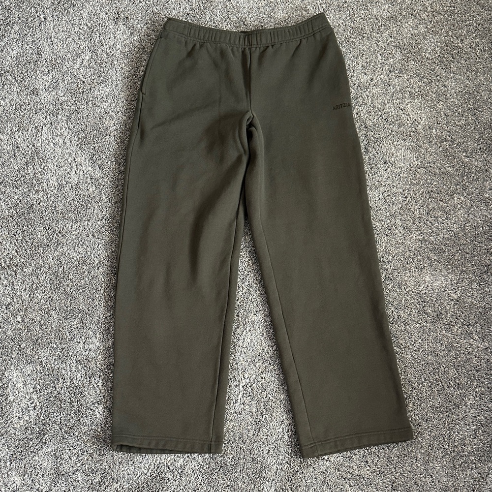 Aritzia Olive Straight-Leg Pull-On Pants